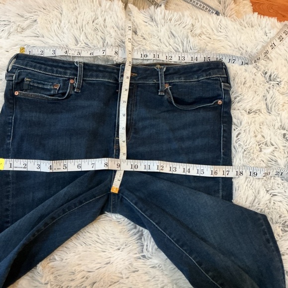 H&M Shaping skinny jeans medium wash Woman’s size 14 - Picture 5 of 11
